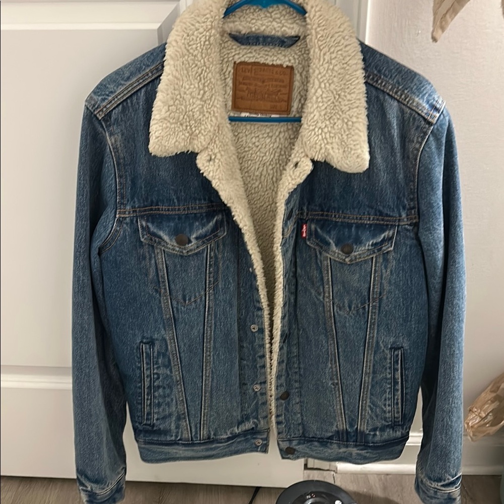Levi's Blue and Cream Lightweight Denim Jacket with Sherpa Collar